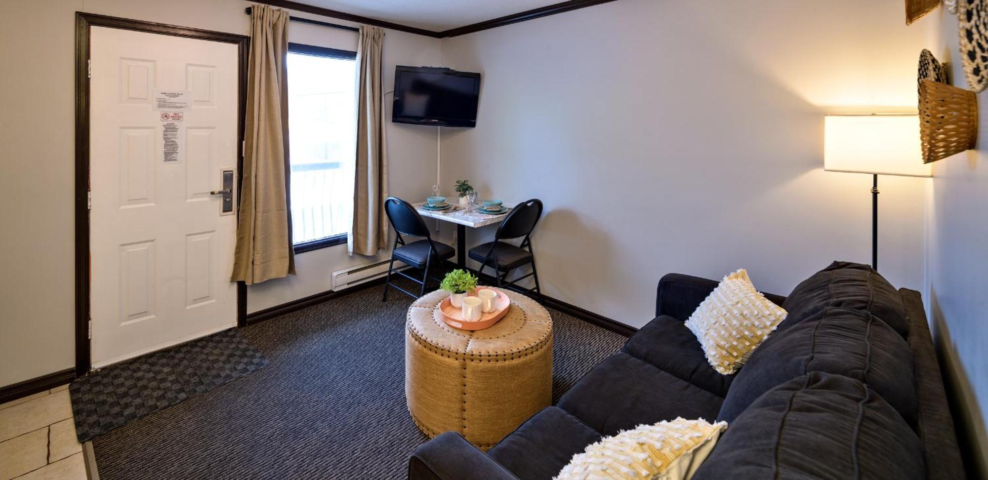 Lakeside Villa & Nordic Spa เพนทิกตัน ภายนอก รูปภาพ